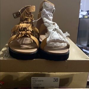 Kurt Geiger Tan Sandals with Gladiator Straps and Adjustable Buckles